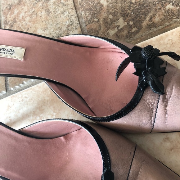 Authentic Prada slide - Picture 2 of 4